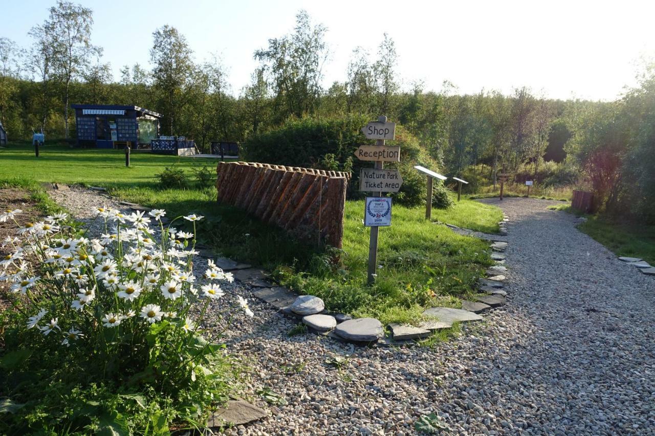 Wild Caribou Dome Lakselv Exterior foto